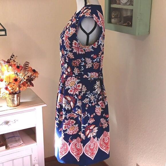 En Focus Studio Floral Textured Dress - Picture 2 of 8